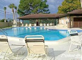 Spacious  2 Bedroom Condo with Screened in Porch in Clearwater, FL (Photo 1 of 4)