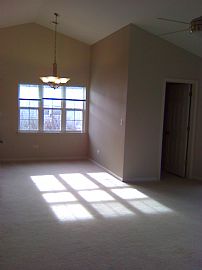 Prestigious 2 Bedroom Townhouse with $100 Cash Credit  in Naperville, IL (Photo 4 of 5)