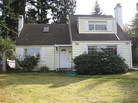 Nice 3 Bedroom Home with A Lot of Character and Charm in Seattle, WA