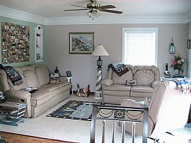 Pretty 3 Bedroom Waterfront Home with Dock on The Ohio River in Reedsville, OH (Photo 3 of 6)
