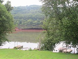 Pretty 3 Bedroom Waterfront Home with Dock on The Ohio River in Reedsville, OH (Photo 5 of 6)