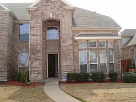 Quaint 4 Bedroom Attached Home - Built 2003  in Frisco, TX