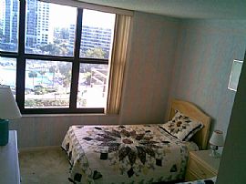 Fantastic 2 Bedroom Apartment with Sensational View in Hallandale Beach, FL (Photo 3 of 7)
