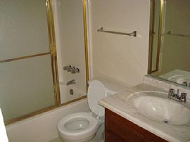 Exquisite 1 BR, 1 BA  Home with Fireplace - One Month Free! in Hawthorne, CA (Photo 7 of 7)