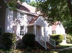 Gorgeous 3 Bedroom Home  - Centrally Located in Mount Pleasant, SC