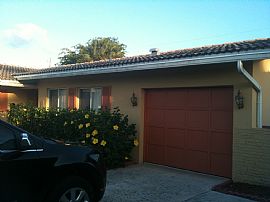 Spacious 2 Bedroom Pool Home with Garage in Boca Raton, FL