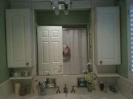 Spacious 2 Bedroom Pool Home with Garage in Boca Raton, FL (Photo 8 of 10)