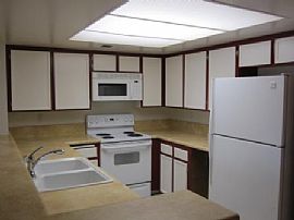 Sharp 2 Bedroom Condo with 1200 Sq. Ft. - Move in Now! in San Diego, CA (Photo 2 of 6)