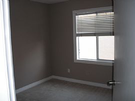 Two Story, 3 Bedroom Home in N. Oxnard - Gated Community  in Oxnard, CA (Photo 11 of 12)