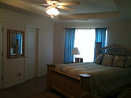 Quiet 4 Bedroom Home - Near Airport! in Jonesboro, GA (Photo 6 of 10)