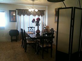 Quiet 4 Bedroom Home - Near Airport! in Jonesboro, GA (Photo 8 of 10)