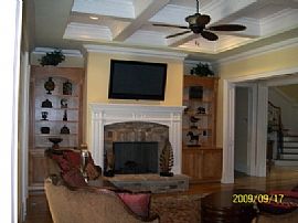 Beautiful 4 Bedroom Home in The Sanctuary at Lake Wylie! in Charlotte, NC (Photo 5 of 9)