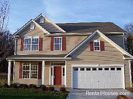 Very Nice, Spacious 4 Bedroom Home - WON'T LAST LONG!! in Fort Mill, SC