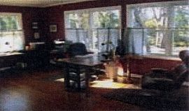 Lovely 3 Bedroom Home with Privacy and Updated Interior in Wilmington, NC (Photo 5 of 5)