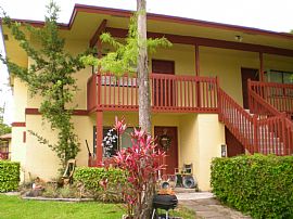 Lovely 1 Bedroom Condo in Hidden Forest Condos in Lauderhill, FL