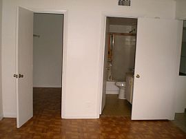 Lovely 1 Bedroom Condo in Hidden Forest Condos in Lauderhill, FL (Photo 4 of 6)