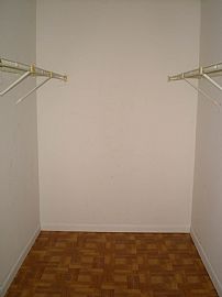 Lovely 1 Bedroom Condo in Hidden Forest Condos in Lauderhill, FL (Photo 6 of 6)