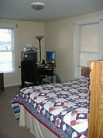 Fabulous 5 BR, 1 BA Duplex Home New Paint throughout  in Steep Falls, ME