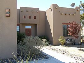 Almost New 4 Bedroom Home in Great Location in Yucca Valley, CA (Photo 2 of 4)