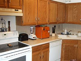 Modern 2 Story, 2 Bedroom Townhouse with Garage  in Arvada, CO (Photo 5 of 5)