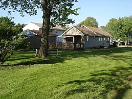 Cute 2 Bedroom Home - Move in Condition - Must See! in Bridgewater, NJ