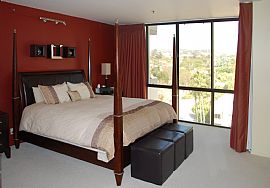 Remodeled 2 Bedroom Condo on The Wilshire Corridor in Los Angeles, CA (Photo 1 of 9)