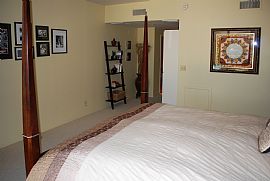 Remodeled 2 Bedroom Condo on The Wilshire Corridor in Los Angeles, CA (Photo 8 of 9)