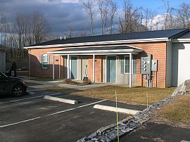 Cozy 1 Bedroom Apartment - 15 Min. From Winchester in Martinsburg, WV (Photo 3 of 7)