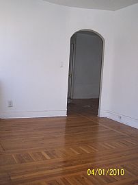 Renovated 1 Bedroom Apartment - Near 1 and A Trains in New York, NY (Photo 3 of 3)