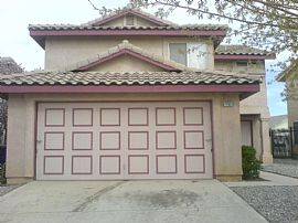 Big 4 Bedroom Home with A Lot of Natural Light in Victorville, CA