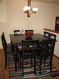 Clean, New and Modern 3 Bedroom Townhouse with Hardwood Floors in Puyallup, WA (Photo 6 of 6)