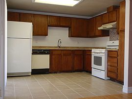 Newly Remodeled 2 Bedroom Home Near The Base in Twentynine Palms, CA (Photo 2 of 5)