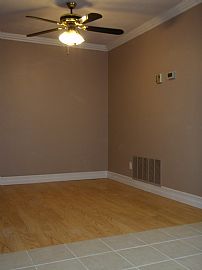 Newly Remodeled 2 Bedroom Home Near The Base in Twentynine Palms, CA (Photo 4 of 5)