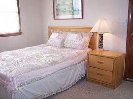 Delightful 4 Bedroom Beach Home with Wrap-Around Porch in Oak Island, NC (Photo 4 of 10)