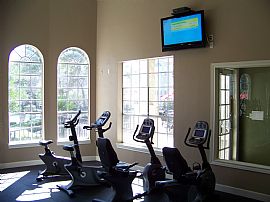 Cute 2 Bedroom Apartment An Address of Obvious Distinction in San Antonio, TX (Photo 2 of 5)