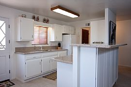 Beautiful 3 Bedroom Home - Available Sept 1st, 2010 in Chula Vista, CA (Photo 5 of 12)