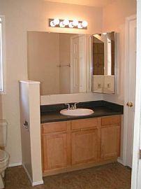 Recently Updated 3 Bedroom Home - Centrally Located  in Phoenix, AZ (Photo 3 of 5)