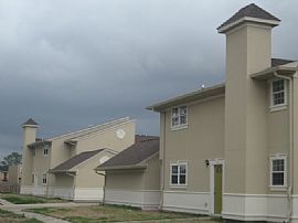 Nice 2 Bedroom Townhouse - Taste of Luxury in New Orleans East! in New Orleans, LA