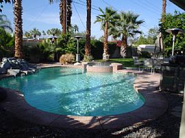 Gorgeous 4 Bedroom Pool Home Near El Paseo in Palm Desert, CA