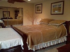 Gorgeous 4 Bedroom Pool Home Near El Paseo in Palm Desert, CA (Photo 6 of 11)