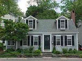Amesbury river view cottage for rent in Amesbury, MA