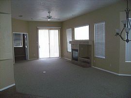 Fantastic 2 Bedroom Home with Awesome Mountain Views in Bullhead City, AZ (Photo 2 of 7)
