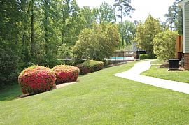 Gorgeous 2 Bedroom Townhome with Special Plus Washer in Brentwood, NC (Photo 1 of 7)