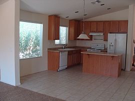 Beautiful 3 Bedroom Former Model Home Open Floor Plan
 in Maricopa, AZ (Photo 3 of 5)