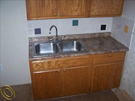 Charming 2 Bedroom Ranch Home with Over 950 Sq. Feet in Detroit, MI (Photo 3 of 6)