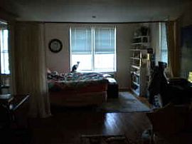 Adorable, Spacious and Long Studio/Flex Apartment with Parking in Stamford, CT (Photo 3 of 4)