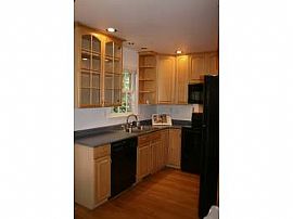 Beautiful 3 Bedroom Home in Quiet Neighborhood in Raleigh, NC (Photo 2 of 6)