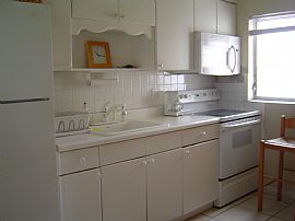 Adorable 3 Bedroom Home - Packed Full of Upgrades in Oakland Park, FL (Photo 4 of 8)