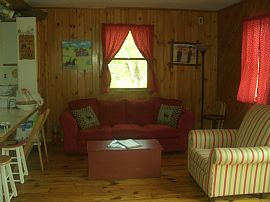 Cute, Red 3 Bedroom Home on The Lake - Weekly Rates Available in Andes, NY (Photo 1 of 7)
