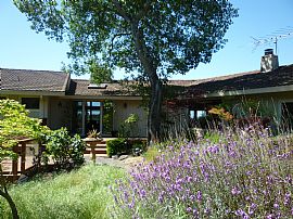 Lovely Furnished 2 Bedroom Home - Available For 1-3 Months in Santa Rosa, CA